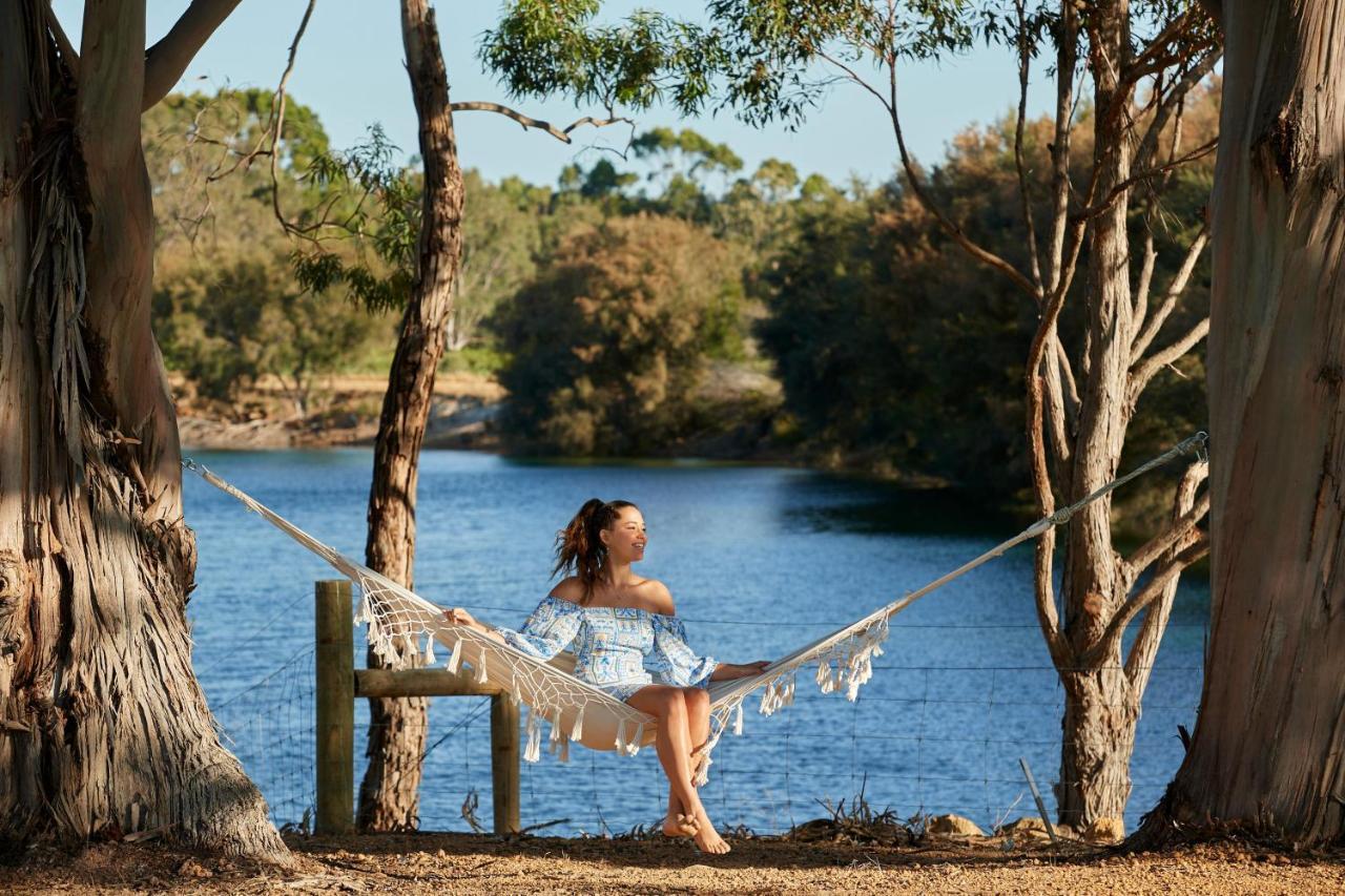 Olio Bello Lakeside Glamping Cowaramup المظهر الخارجي الصورة